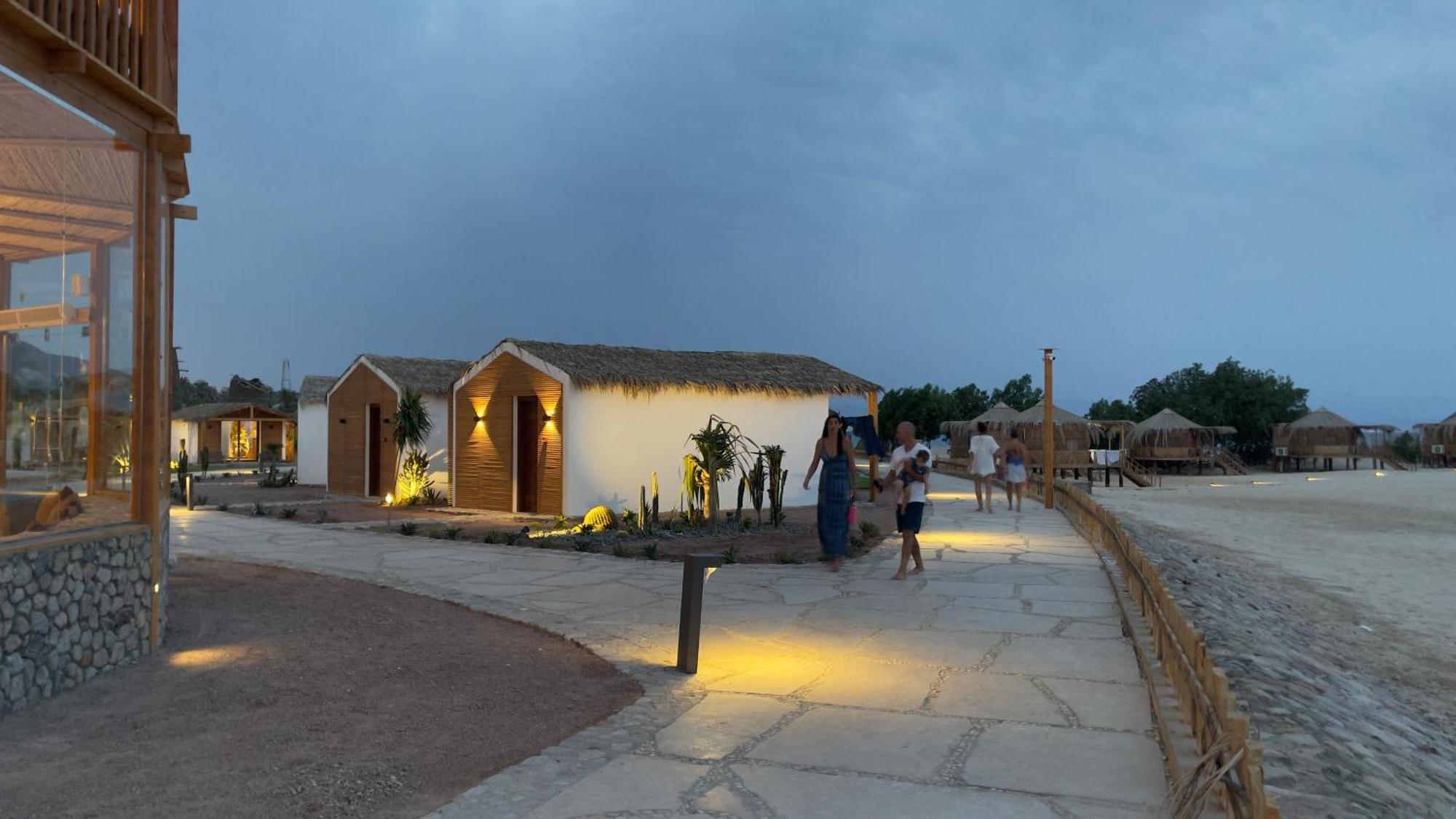 Ananda Beach Camp Нувейба Экстерьер фото
